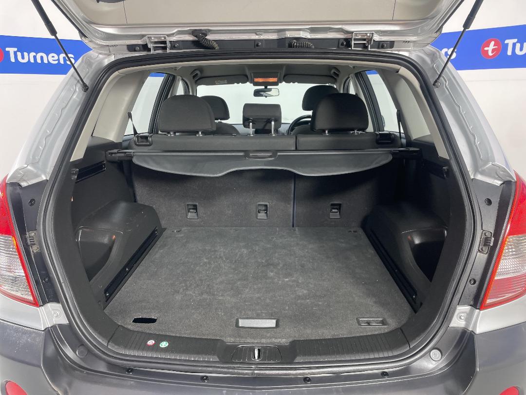 Photo '14' of Holden Captiva 5