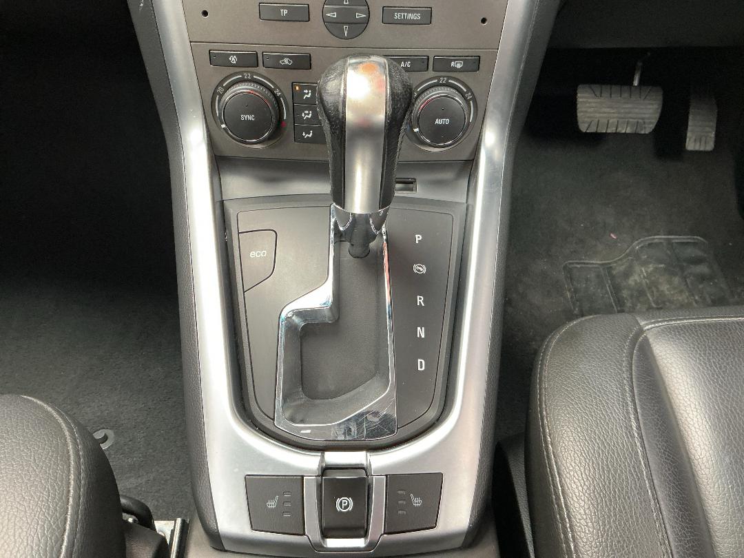 Photo '23' of Holden Captiva 5 Photo '23' of Holden Captiva 5