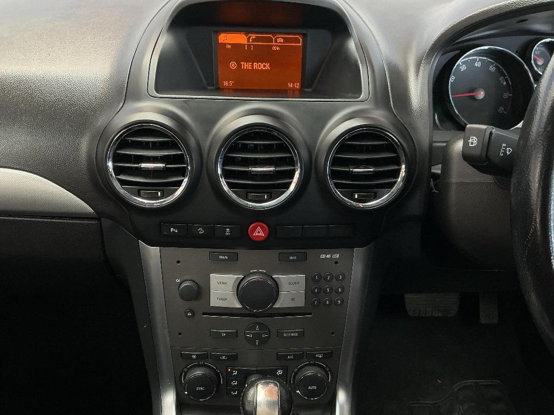 Photo '18' of Holden Captiva 5 Photo '18' of Holden Captiva 5