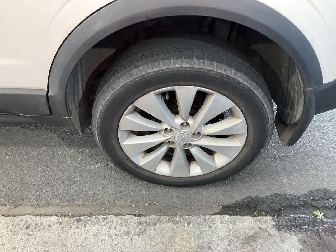 Photo '8' of Holden Captiva 5 5 LT Photo '8' of Holden Captiva 5 5 LT