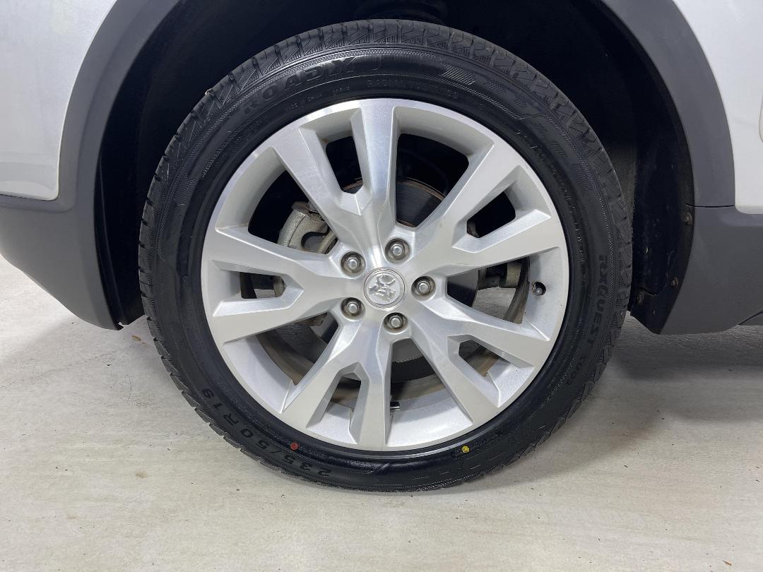 Photo '10' of Holden Captiva 5 Photo '10' of Holden Captiva 5