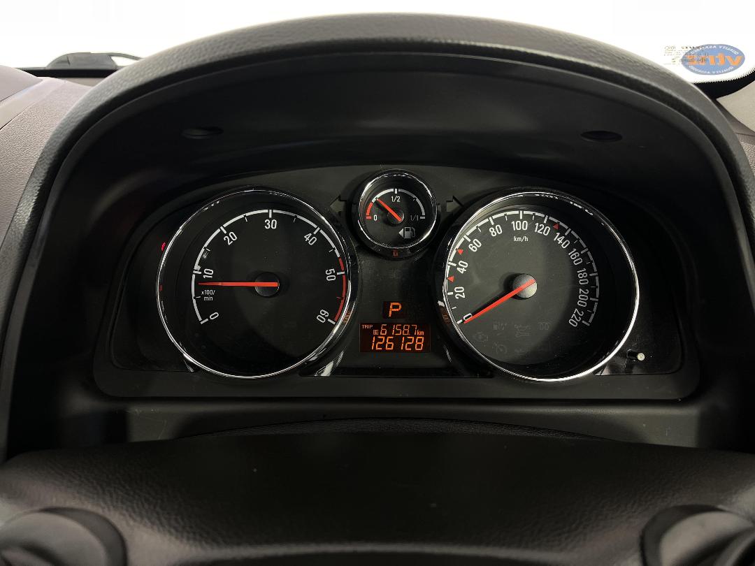 Photo '21' of Holden Captiva 5 Photo '21' of Holden Captiva 5