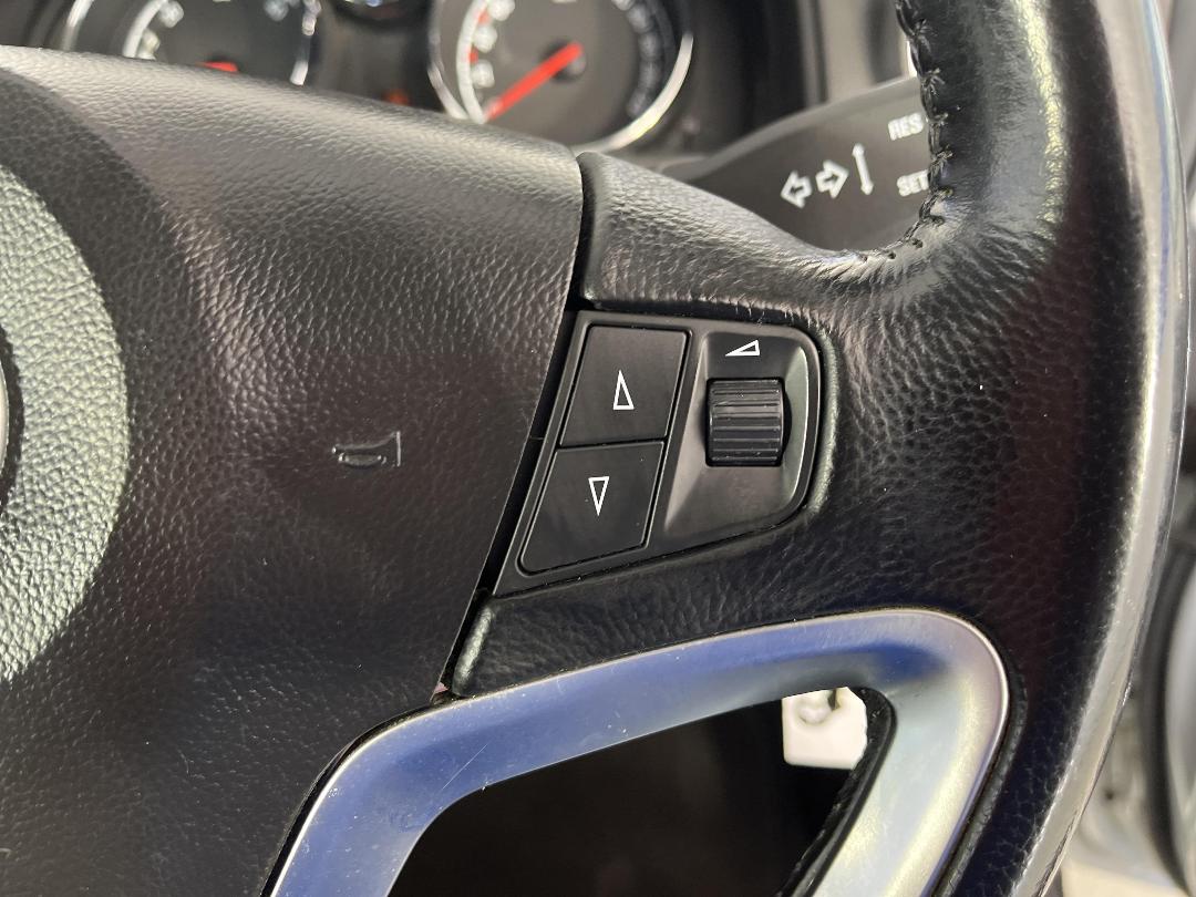 Photo '26' of Holden Captiva 5 Photo '26' of Holden Captiva 5