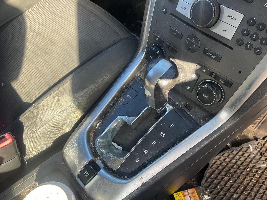 Photo '11' of Holden Captiva 5 5 LT