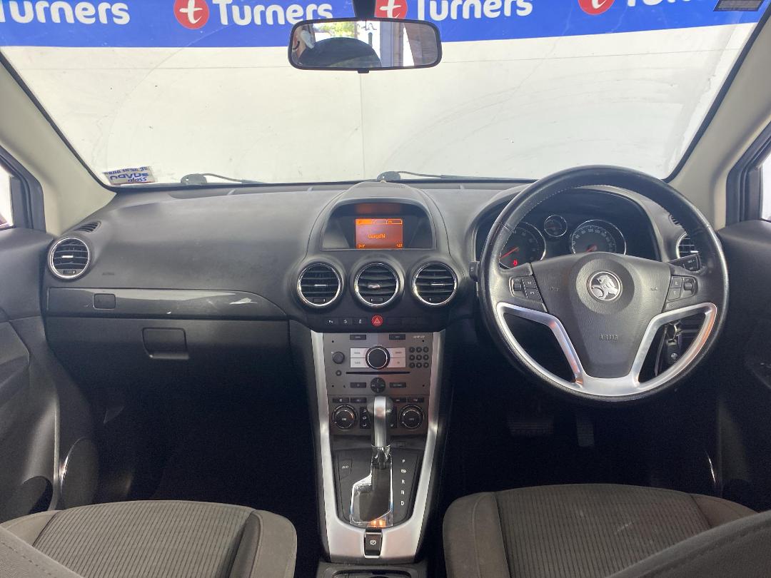 Photo '17' of Holden Captiva 5 Photo '17' of Holden Captiva 5