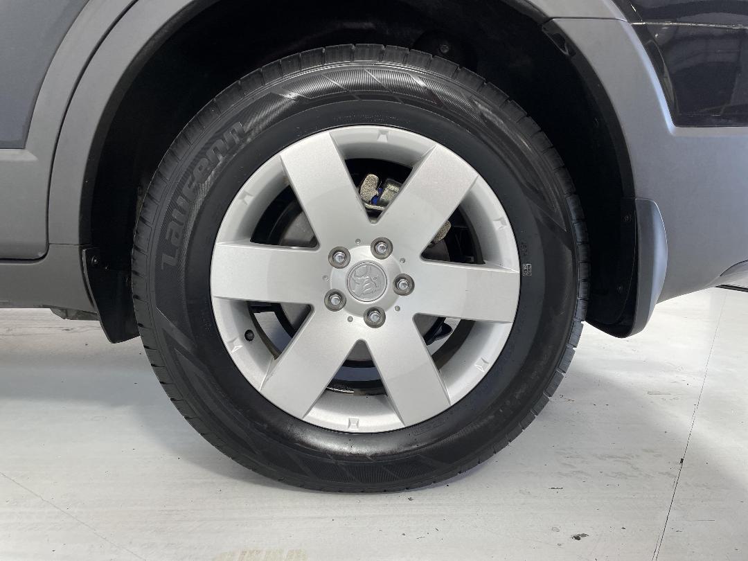 Photo '11' of Holden Captiva 7 Photo '11' of Holden Captiva 7