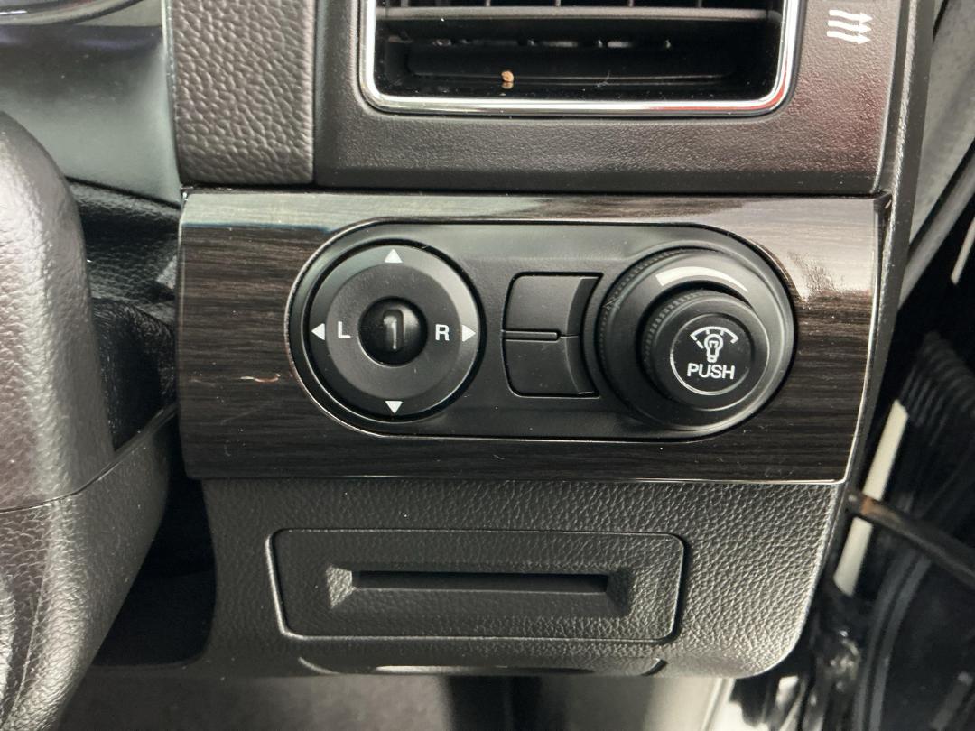 Photo '25' of Holden Captiva 7 Photo '25' of Holden Captiva 7