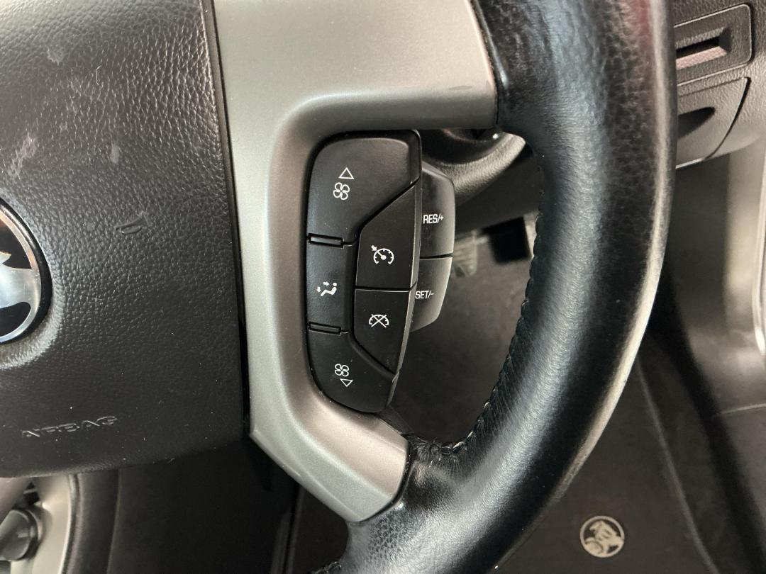 Photo '26' of Holden Captiva 7 Photo '26' of Holden Captiva 7