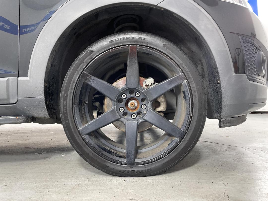 Photo '9' of Holden Captiva 7