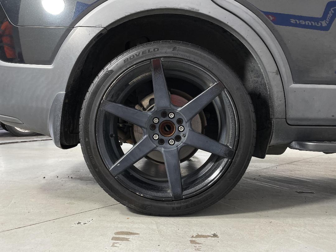 Photo '12' of Holden Captiva 7