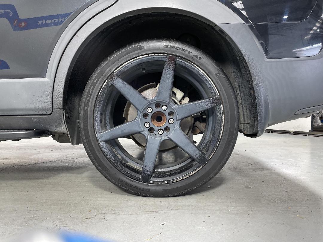 Photo '11' of Holden Captiva 7