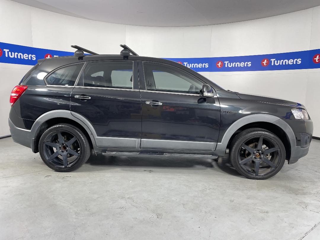 Photo '24' of Holden Captiva 7