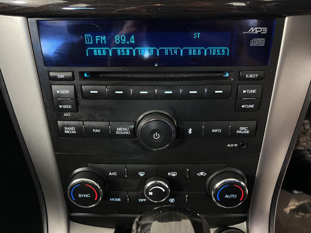 Photo '29' of Holden Captiva 7 Photo '29' of Holden Captiva 7