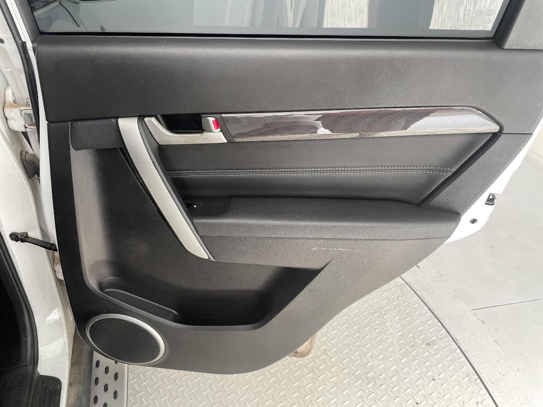 Photo '19' of Holden Captiva 7