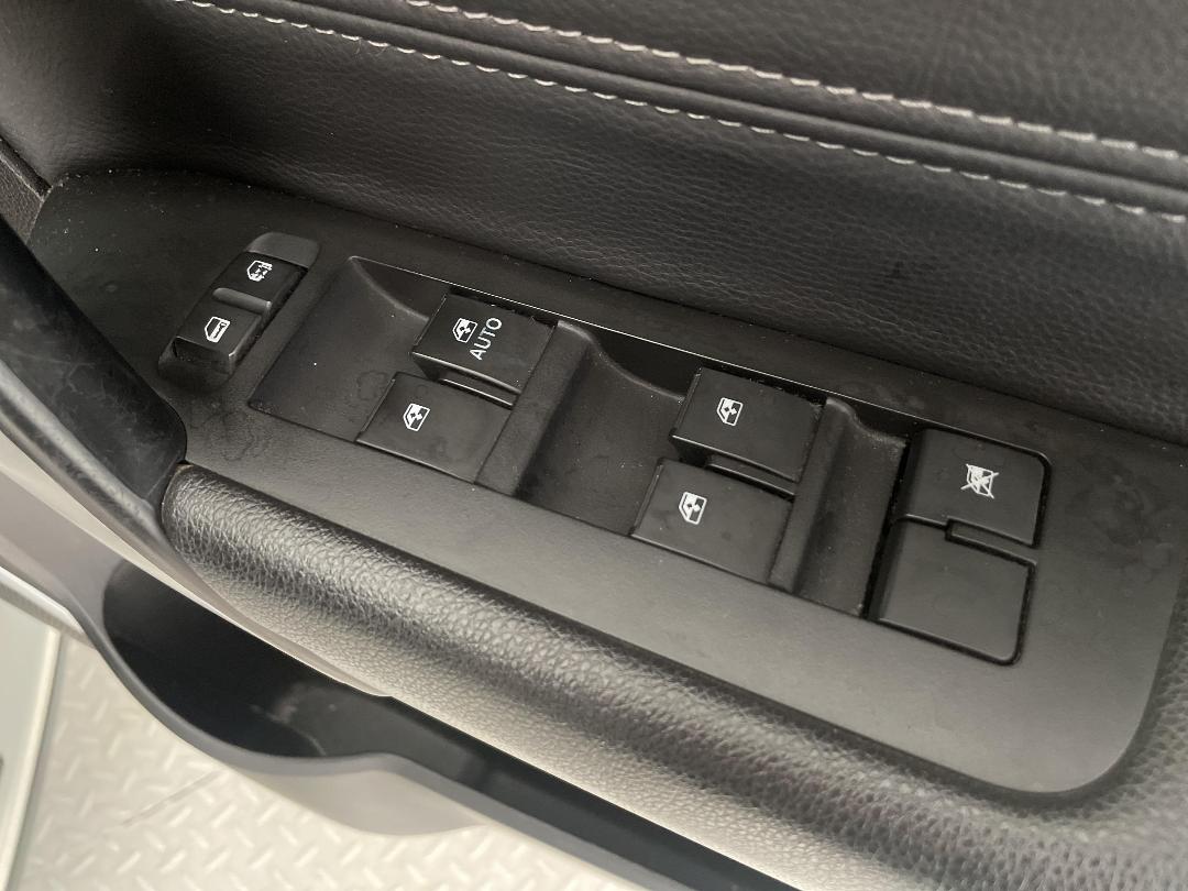 Photo '23' of Holden Captiva 7