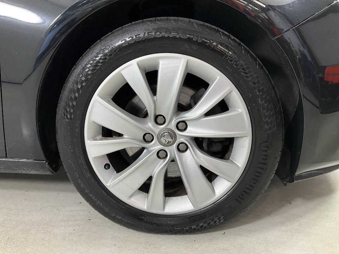 Photo '9' of Holden Cascada Photo '9' of Holden Cascada