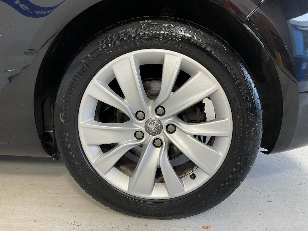 Photo '11' of Holden Cascada Photo '11' of Holden Cascada