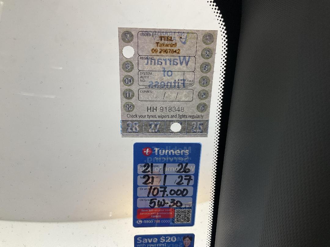 Photo '22' of Holden Cascada Photo '22' of Holden Cascada