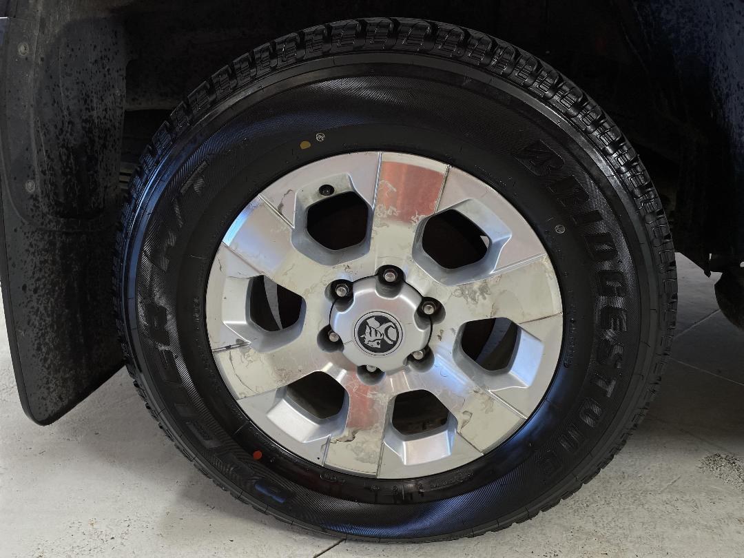 Photo '12' of Holden Colorado