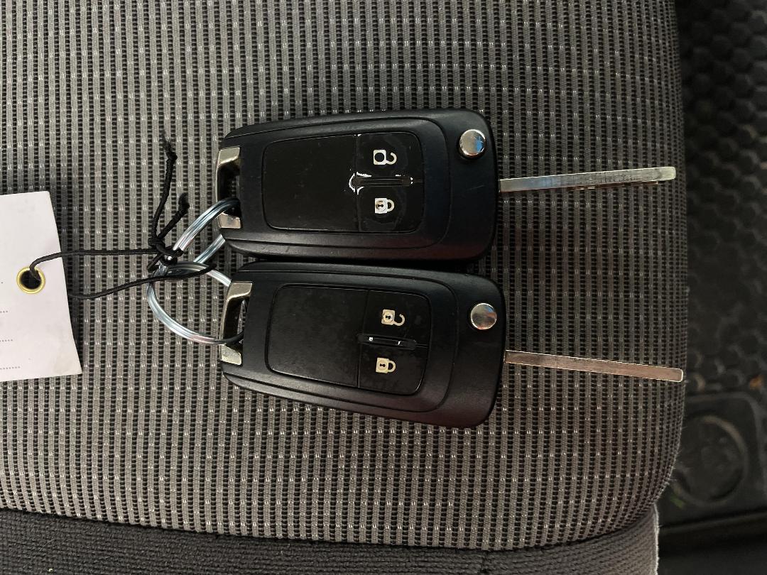 Photo '22' of Holden Colorado