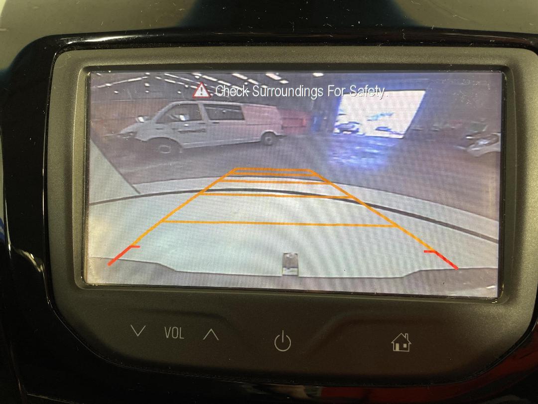 Photo '24' of Holden Colorado