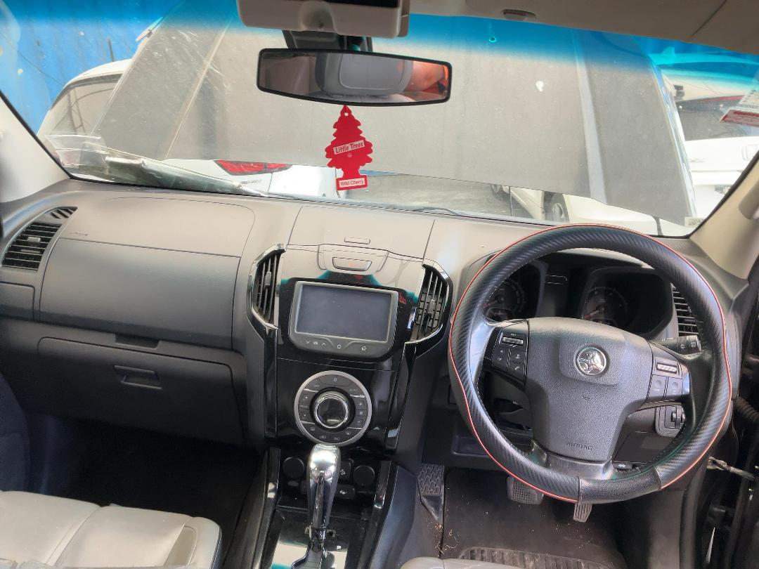 Photo '17' of Holden Colorado Storm