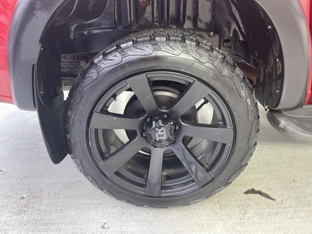 Photo '12' of Holden Colorado