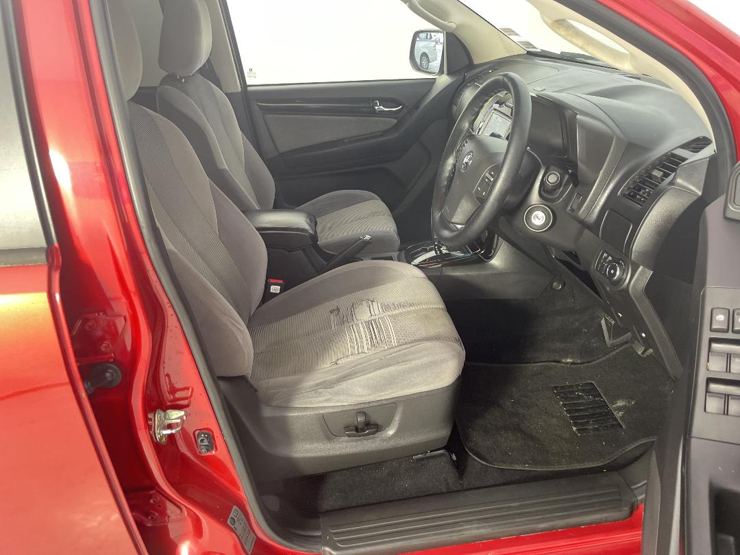 Photo '16' of Holden Colorado