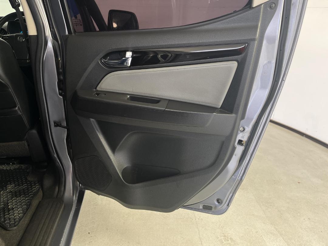 Photo '17' of Holden Colorado Z71 DC PU