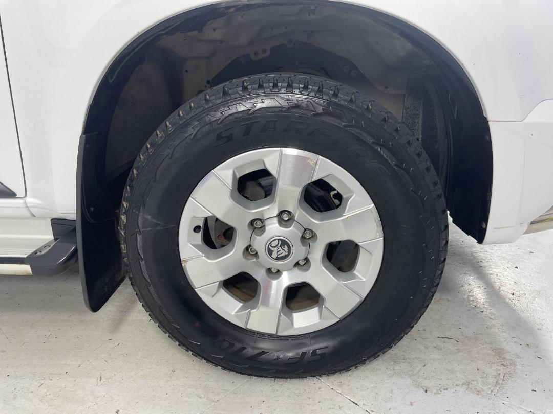 Photo '9' of Holden Colorado