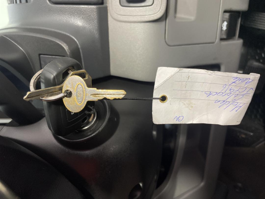 Photo '22' of Holden Colorado