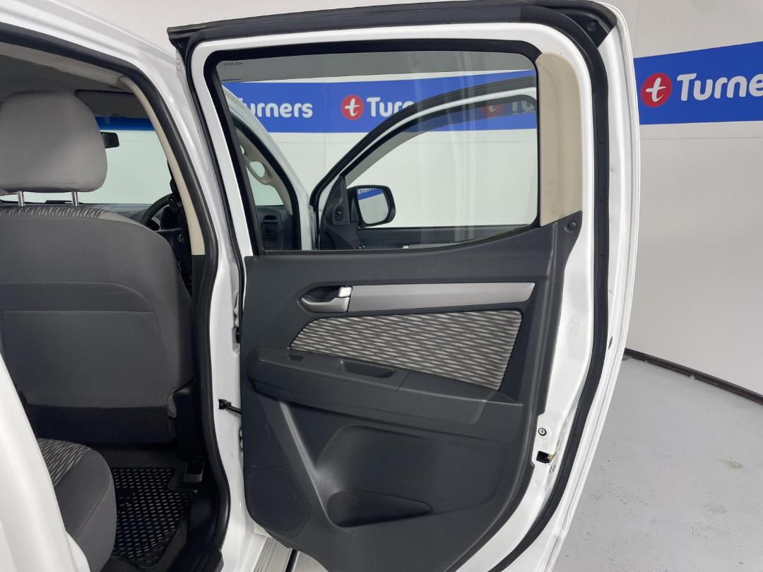 Photo '19' of Holden Colorado