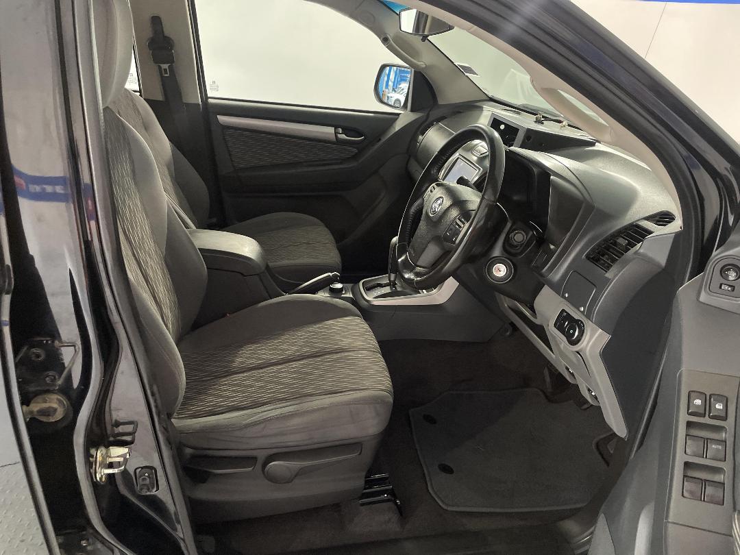 Photo '16' of Holden Colorado Photo '16' of Holden Colorado