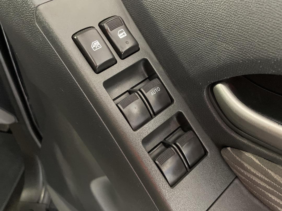 Photo '24' of Holden Colorado Photo '24' of Holden Colorado