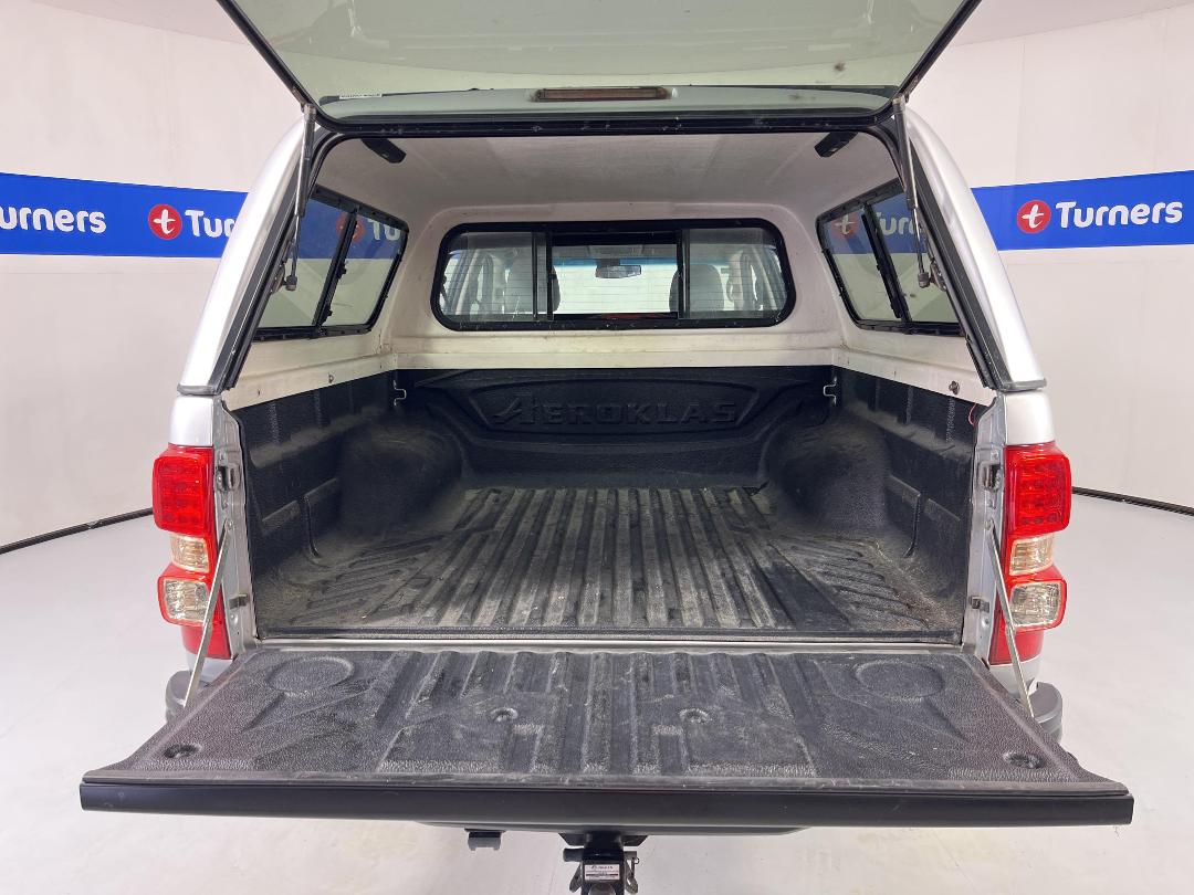 Photo '14' of Holden Colorado