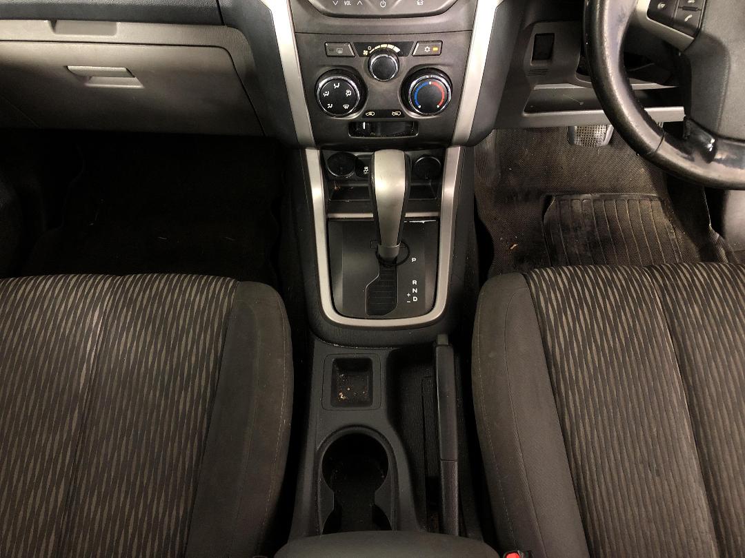 Photo '18' of Holden Colorado