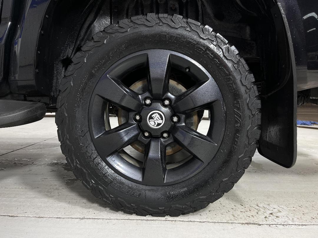 Photo '11' of Holden Colorado