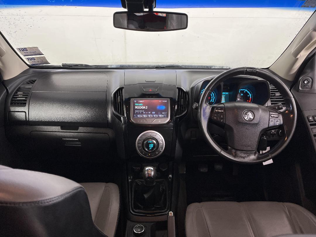 Photo '17' of Holden Colorado