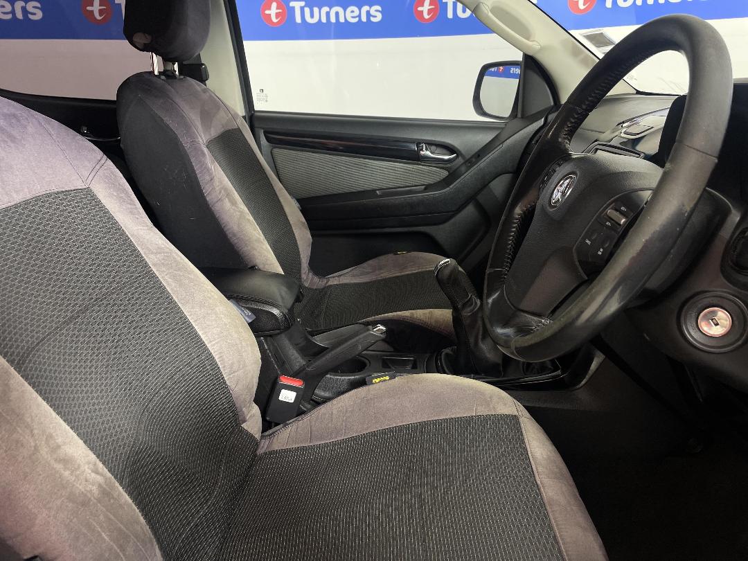 Photo '16' of Holden Colorado Photo '16' of Holden Colorado