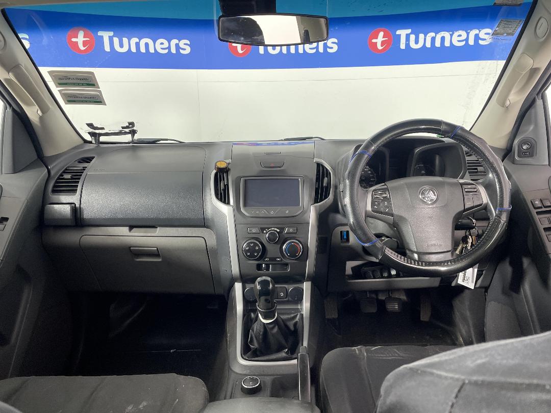 Photo '17' of Holden Colorado