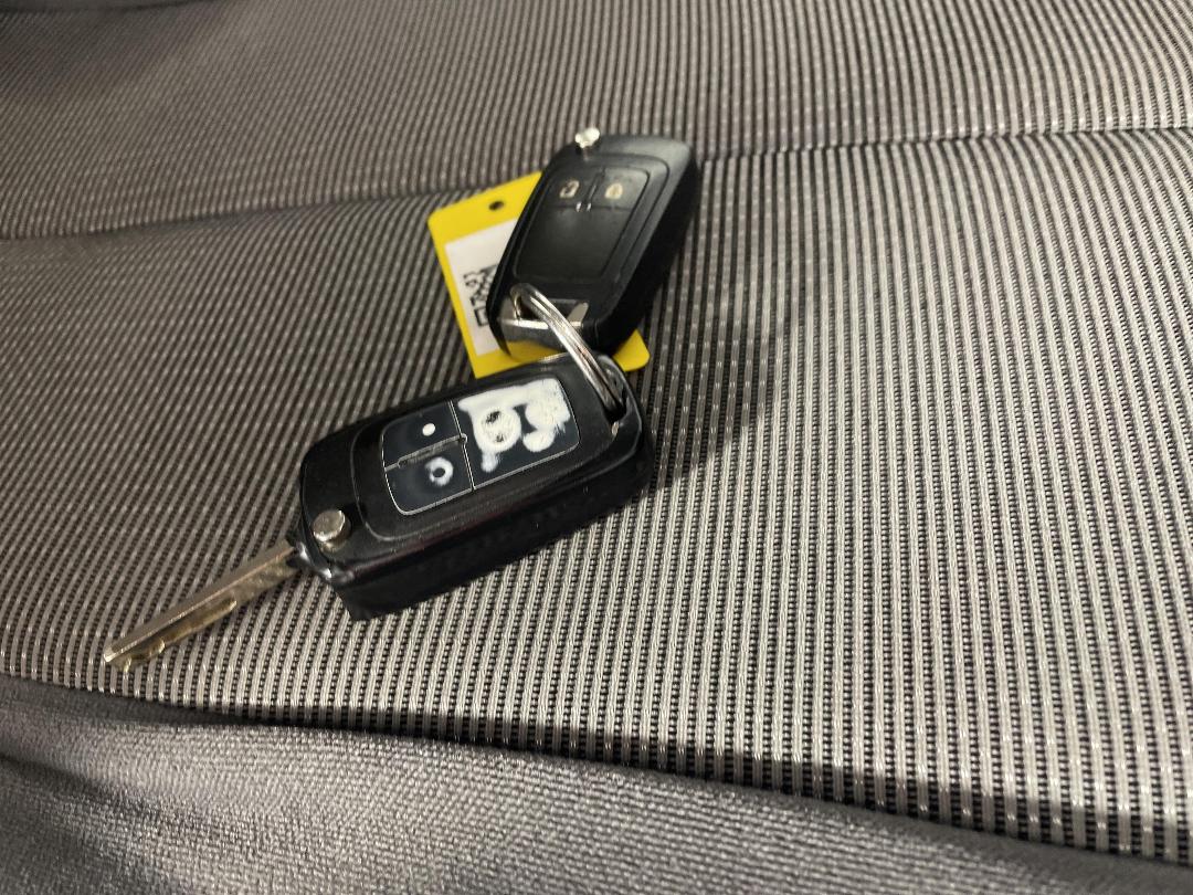 Photo '22' of Holden Colorado