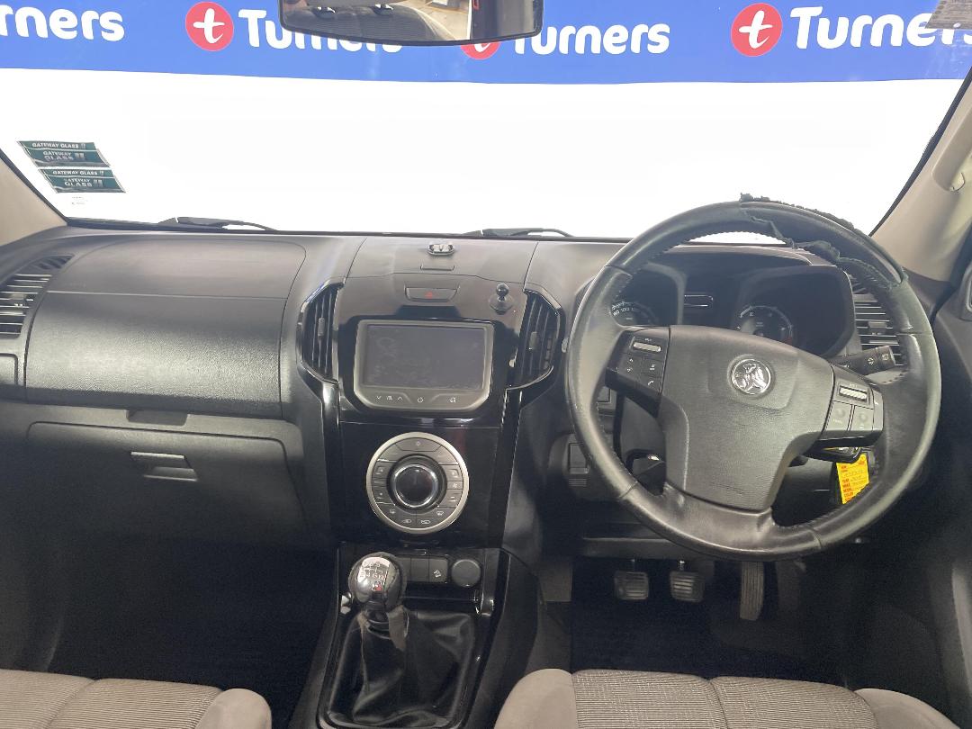 Photo '17' of Holden Colorado