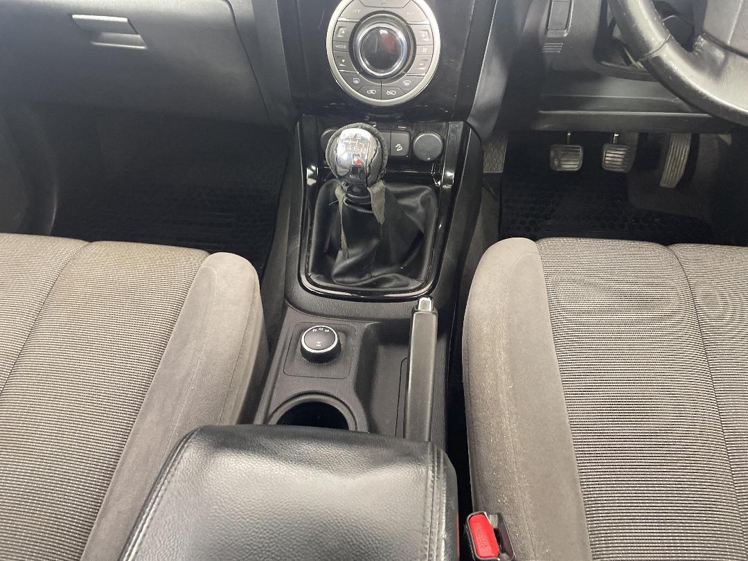 Photo '18' of Holden Colorado