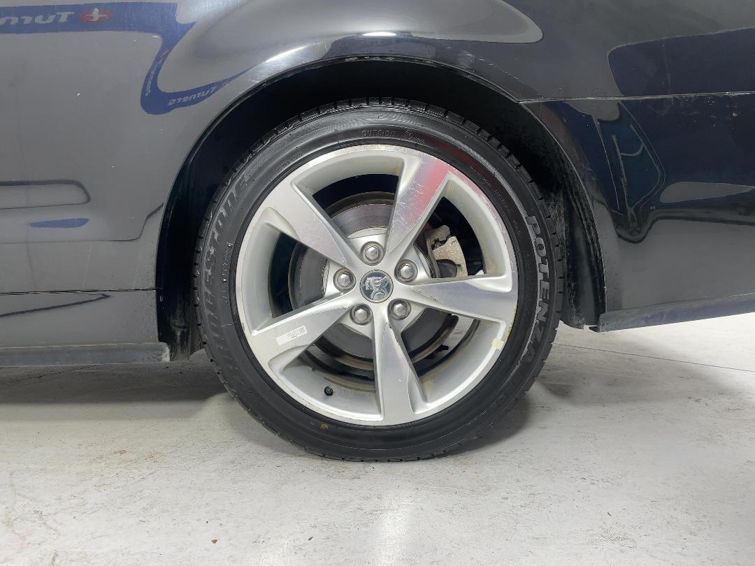 Photo '11' of Holden Commodore