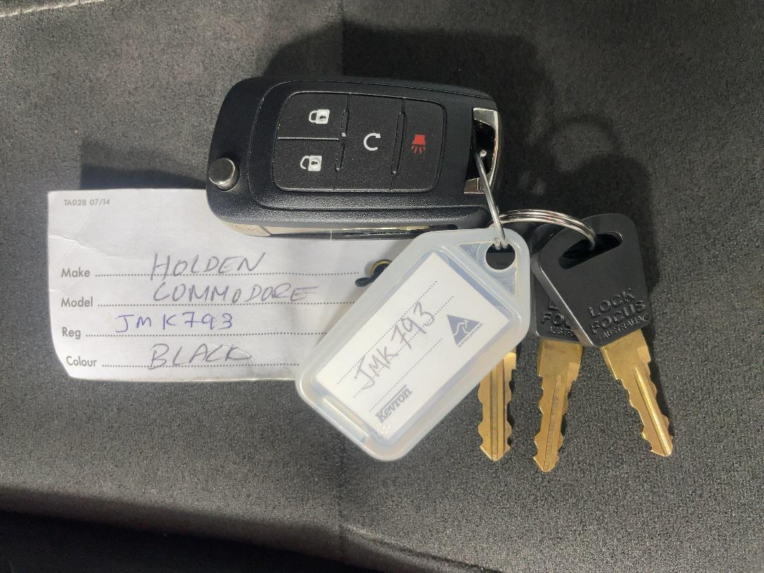 Photo '20' of Holden Commodore