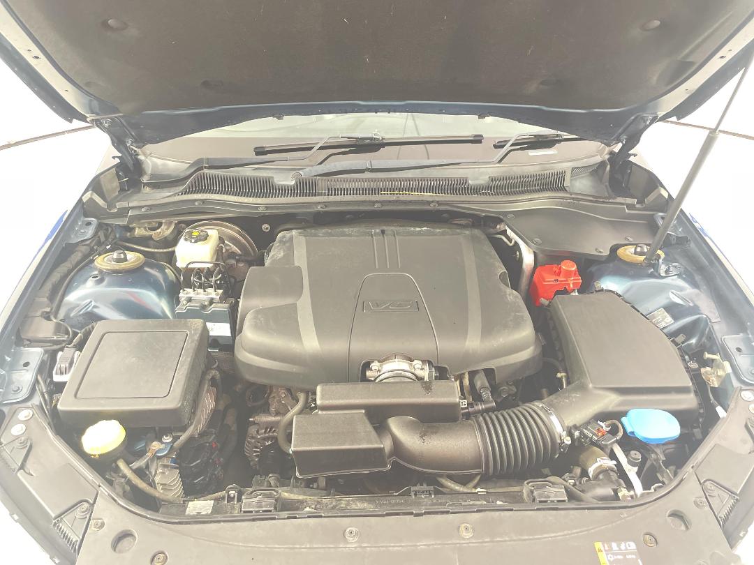 Photo '13' of Holden Commodore Photo '13' of Holden Commodore