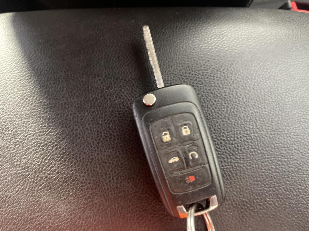 Photo '22' of Holden Commodore Photo '22' of Holden Commodore