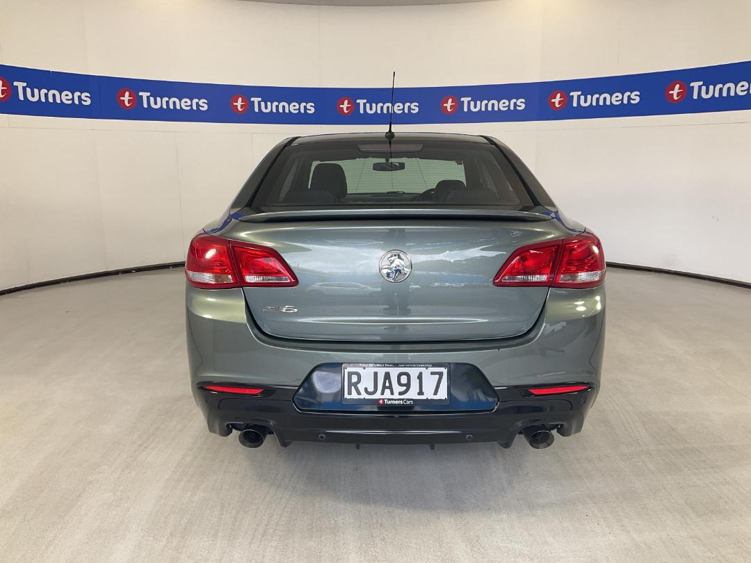 Photo '6' of Holden Commodore Photo '6' of Holden Commodore