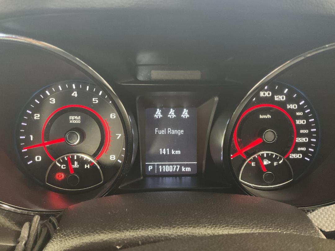 Photo '21' of Holden Commodore Photo '21' of Holden Commodore