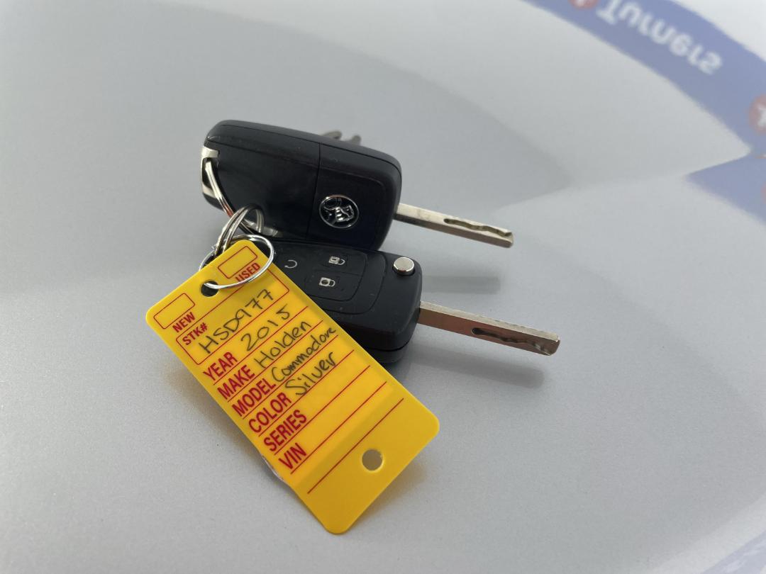 Photo '22' of Holden Commodore Photo '22' of Holden Commodore